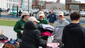 DIVE Day participants in the field
